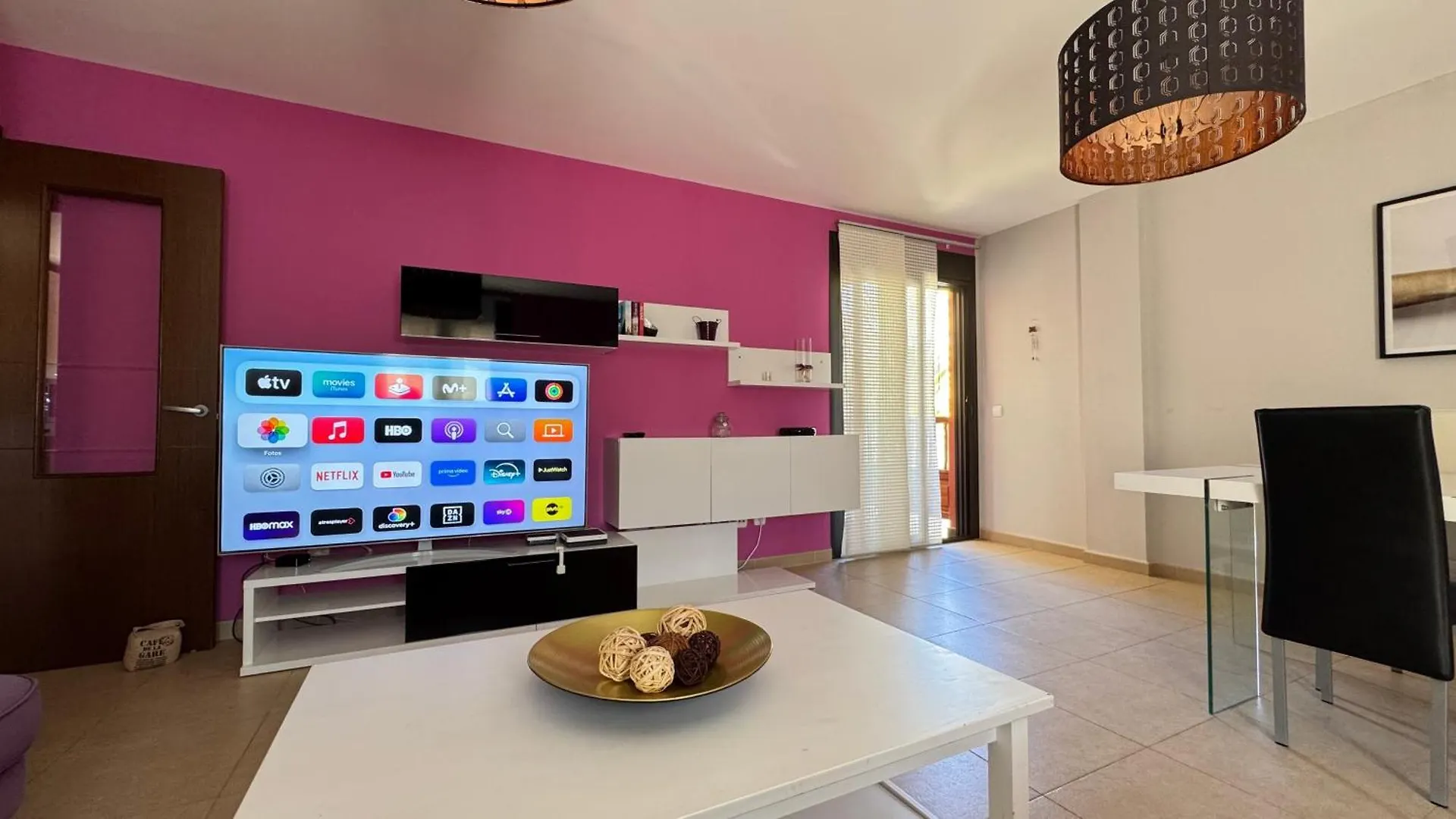 Apartamento De Lujo En Residencial El Mocan location